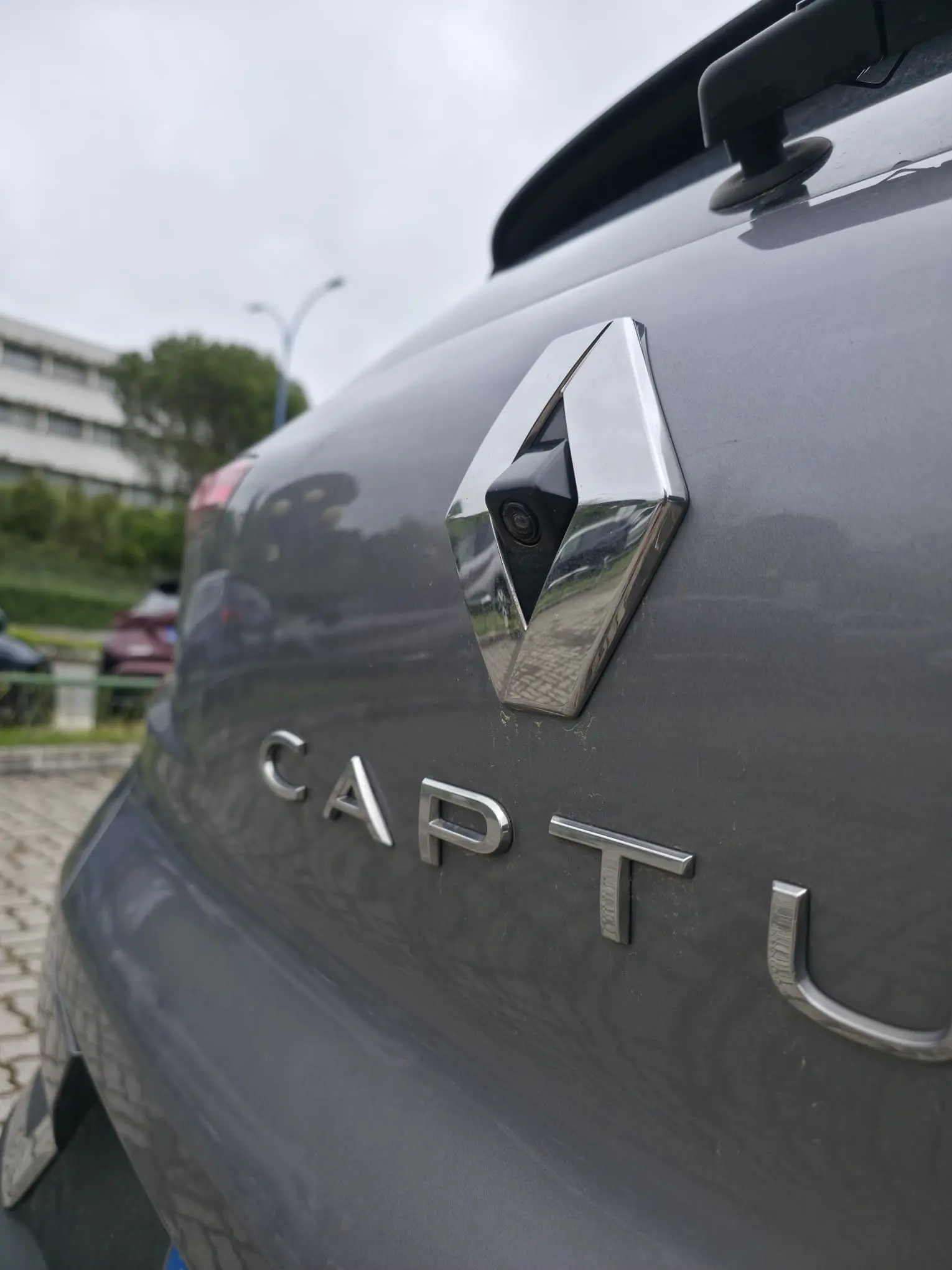 Renault Captur E-TECH HYBRID 12