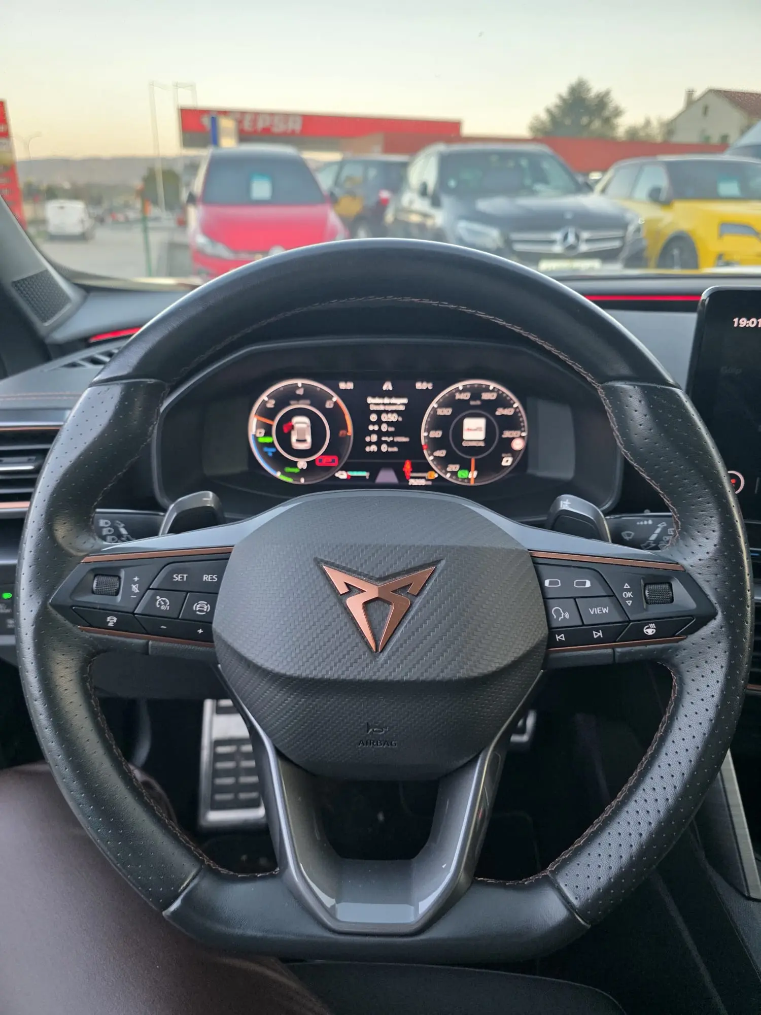 Cupra Formentor VZ E-HYBRID 4