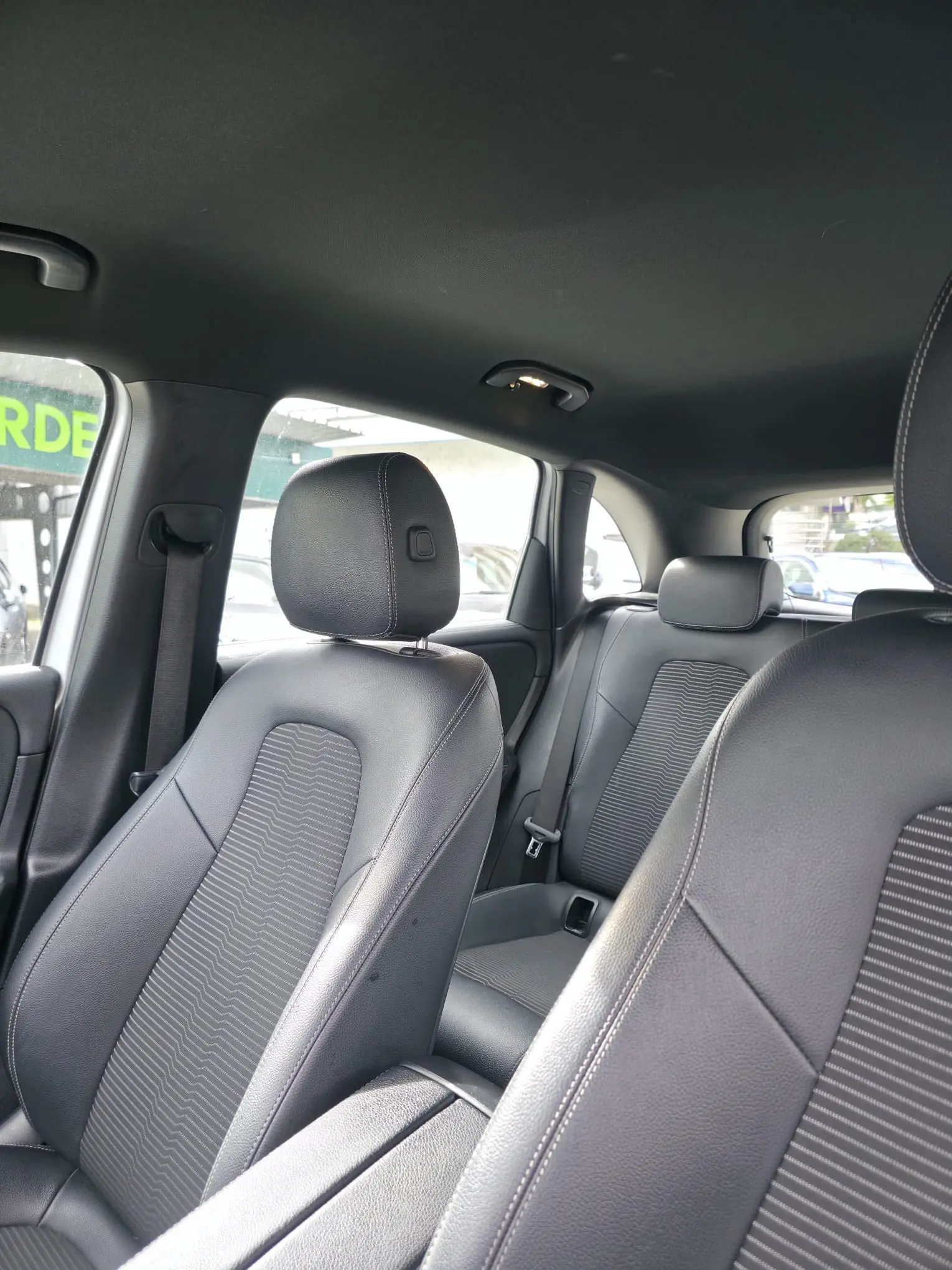 Mercedes-Benz B 250 7