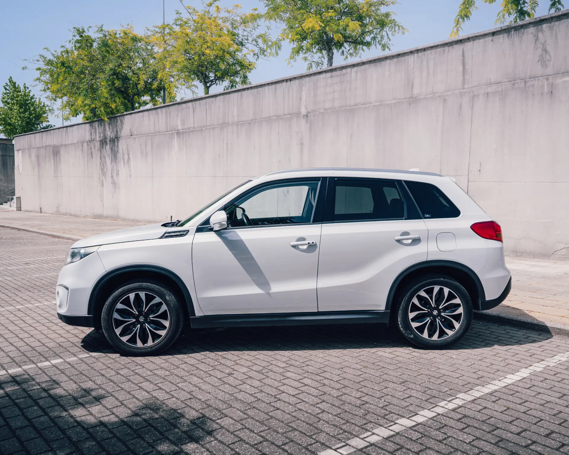 Suzuki Vitara LY 4