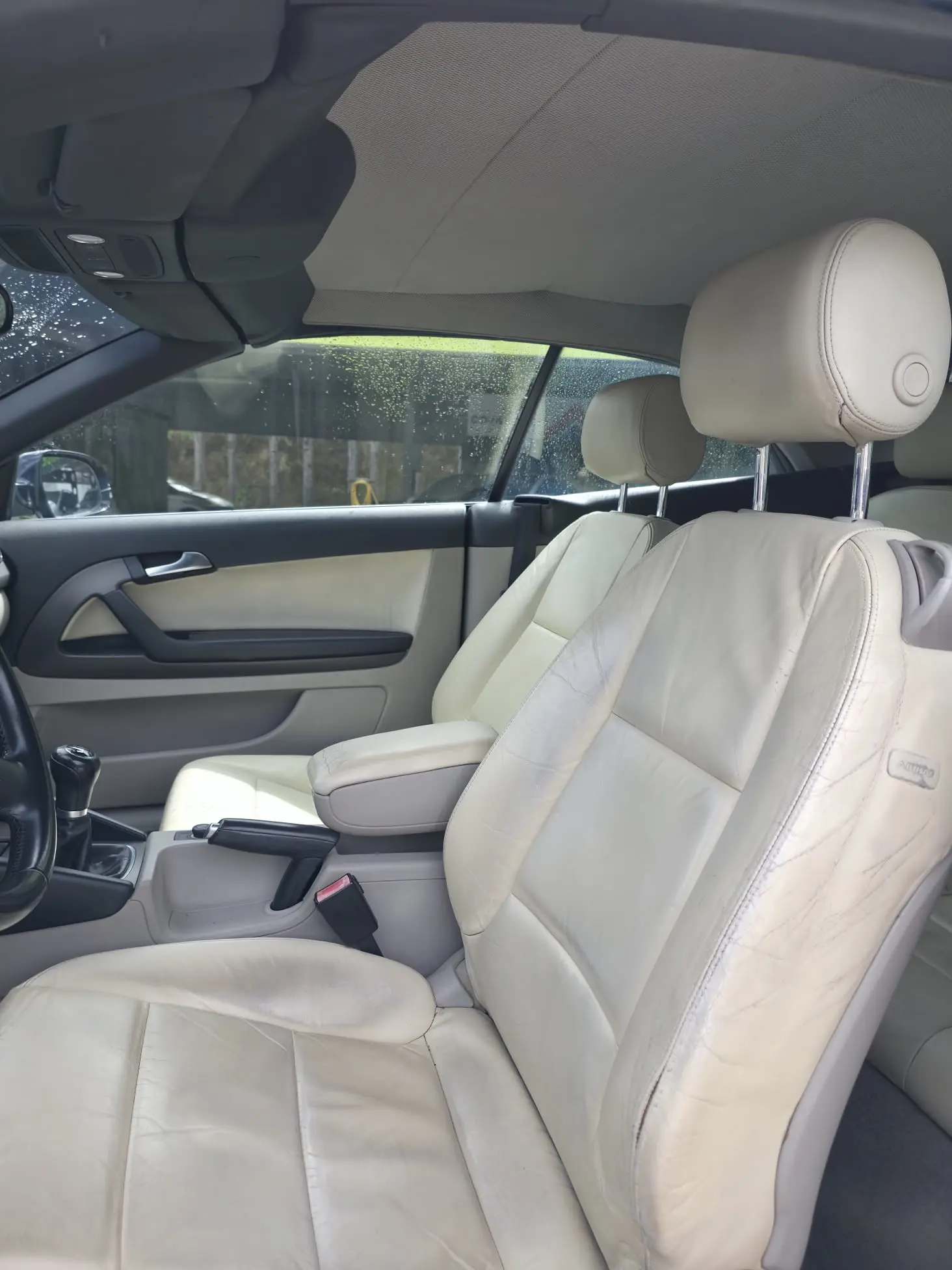 Audi A3 Cabrio 1.6 TDi Attraction 4