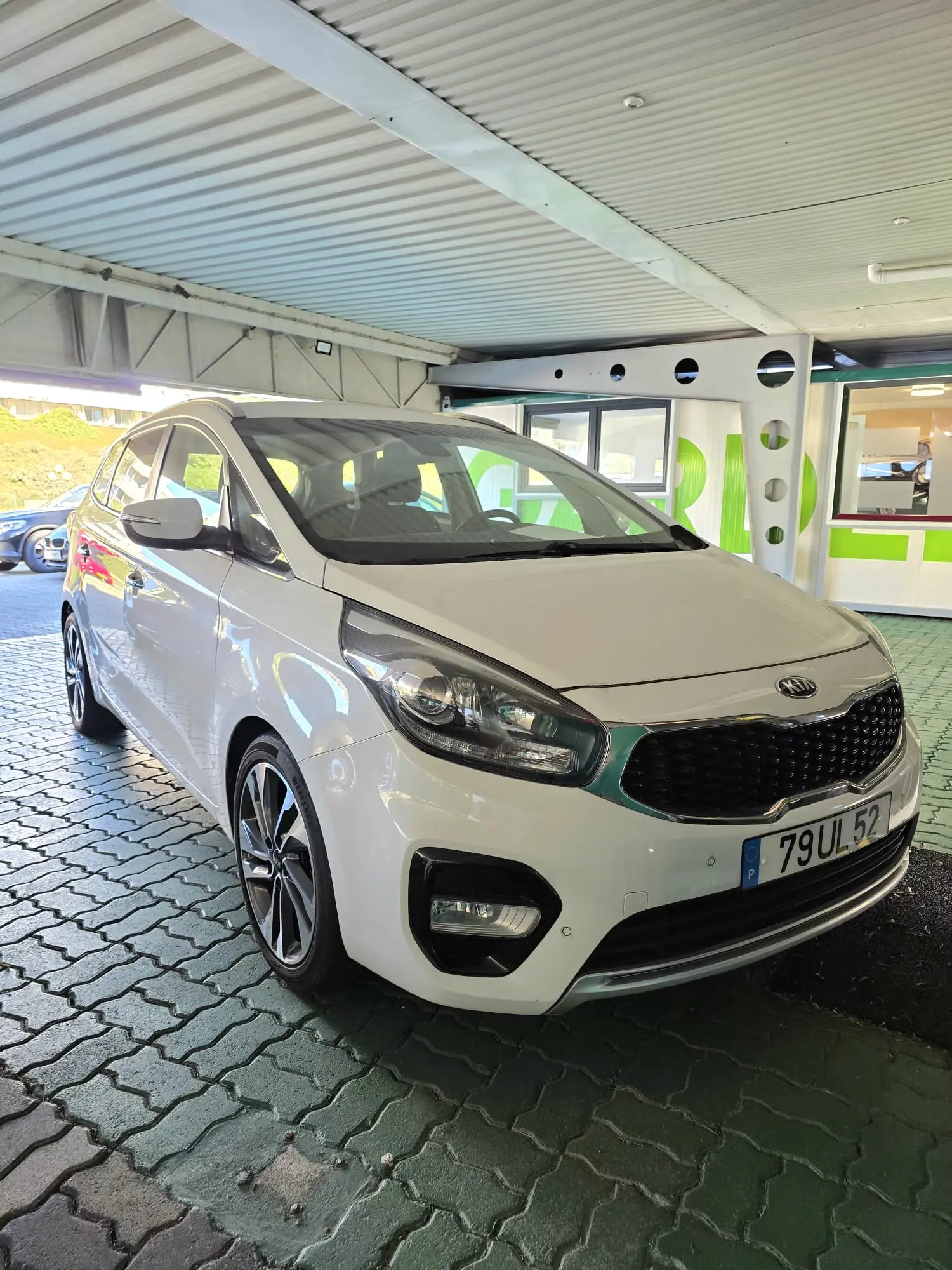 Kia Carens 1.7 CRDi ISG EX 1