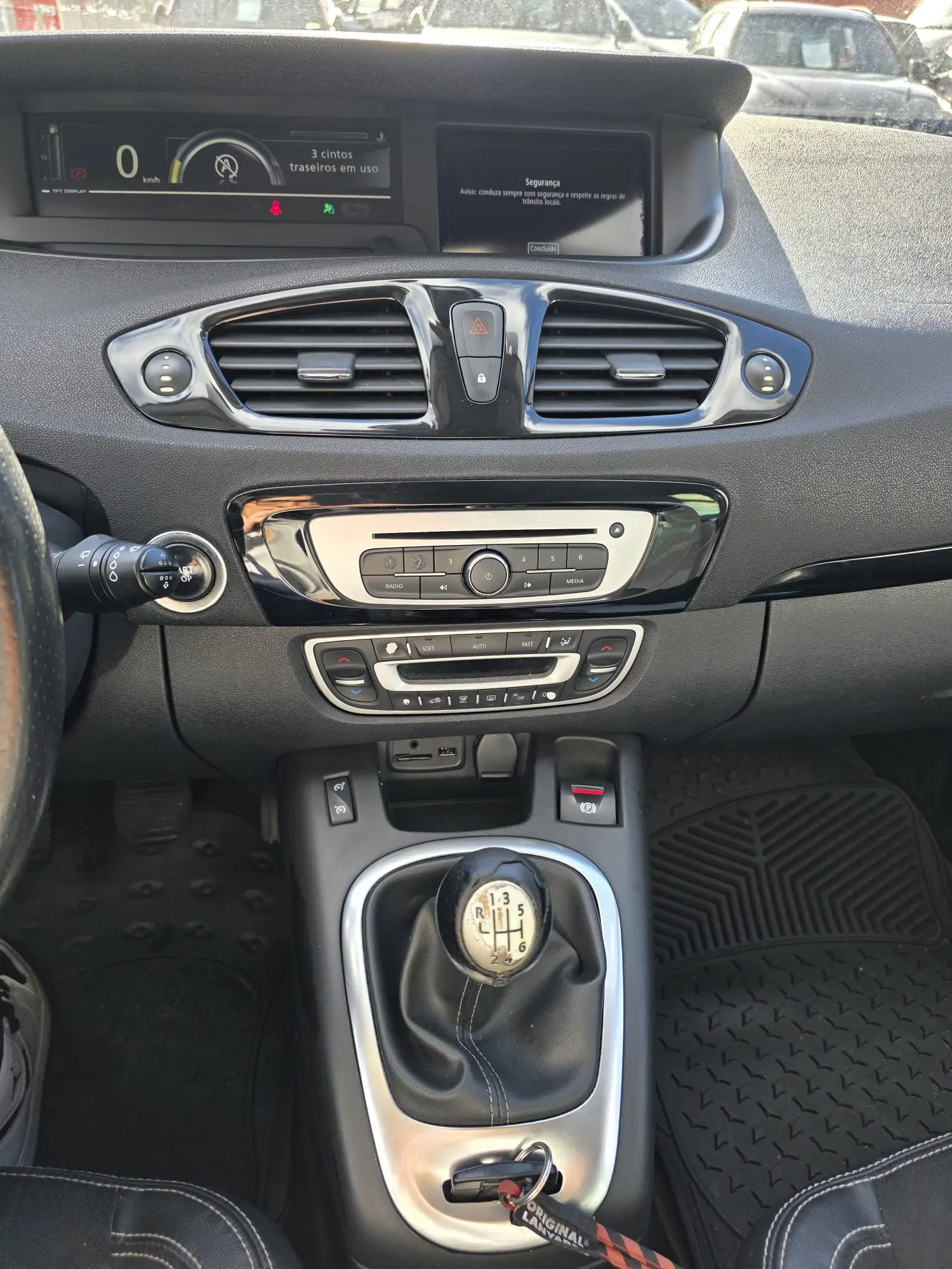 Renault Mégane Scénic BOSE EDITION 5