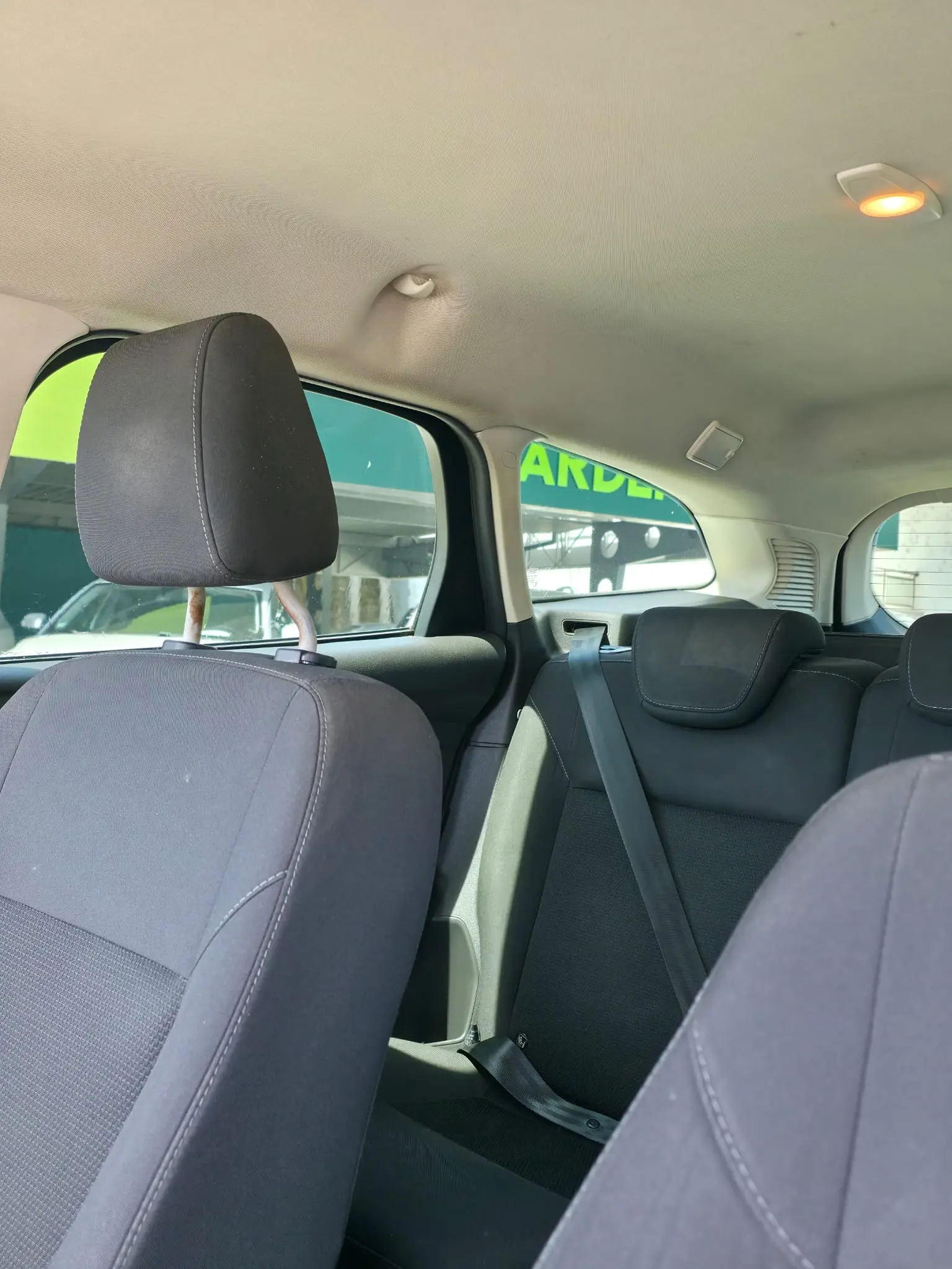 Ford Focus SW Outro 11