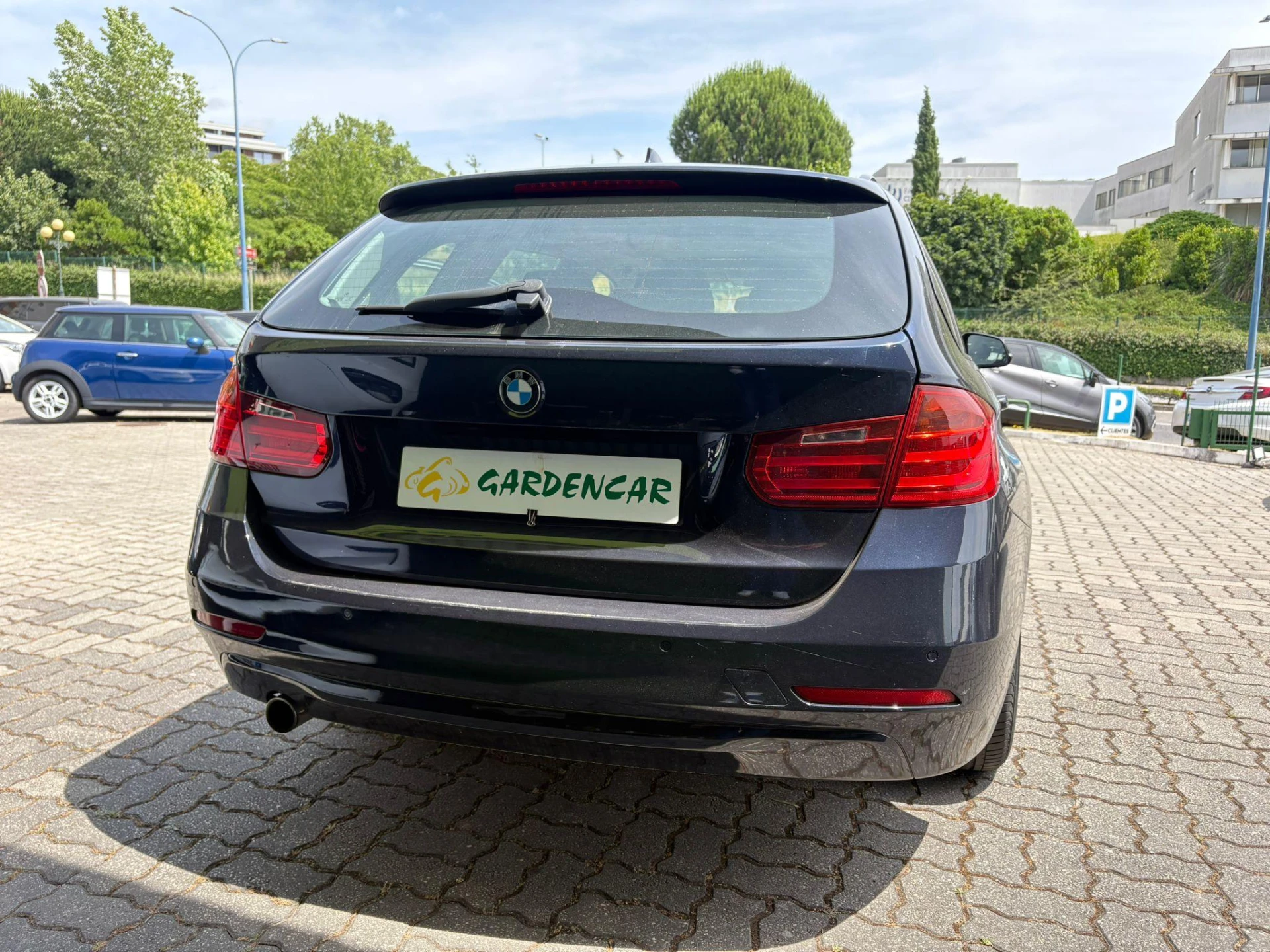 BMW 320 d Touring Aut. Sport Line 7