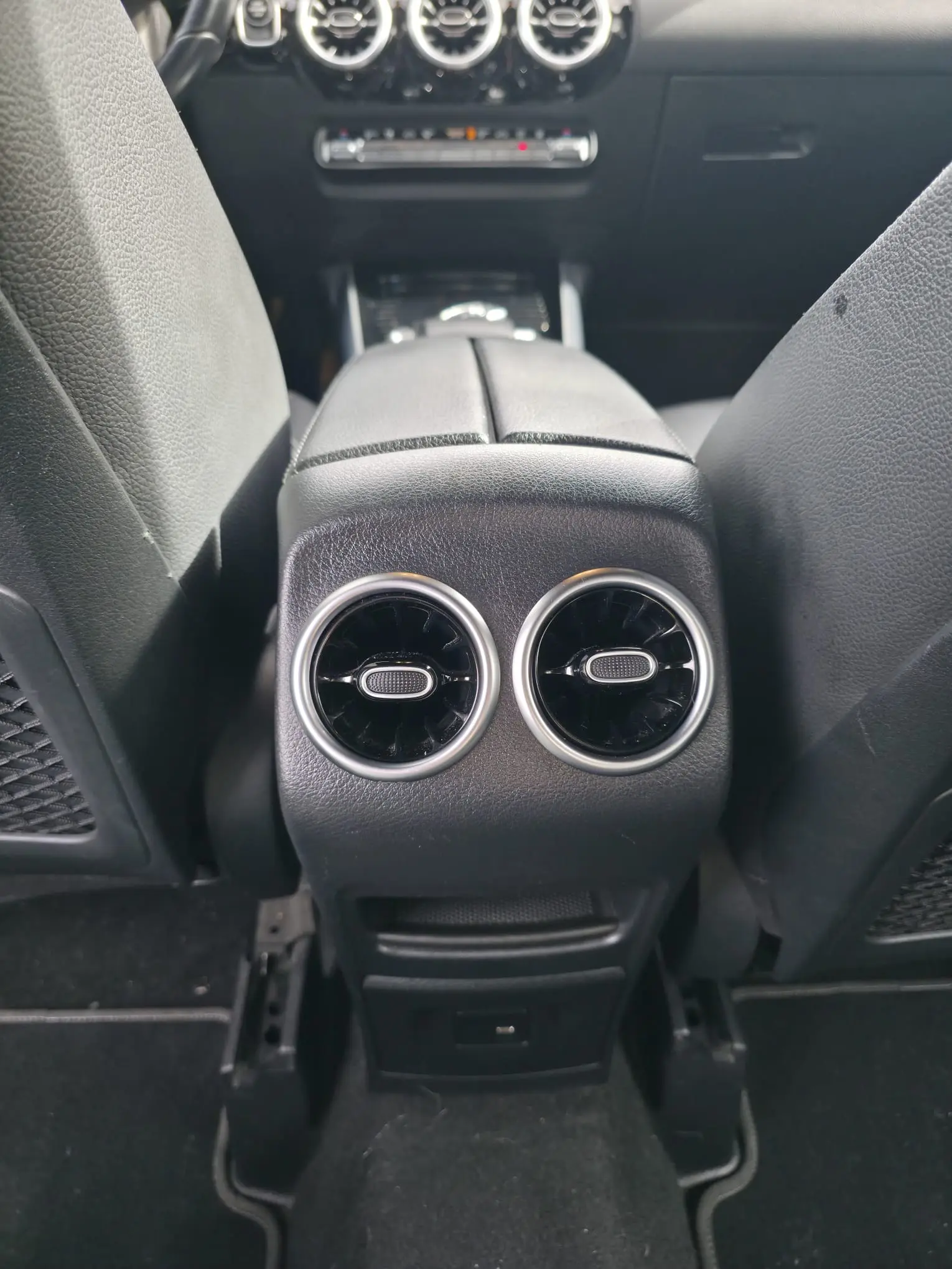 Mercedes-Benz B 250 9