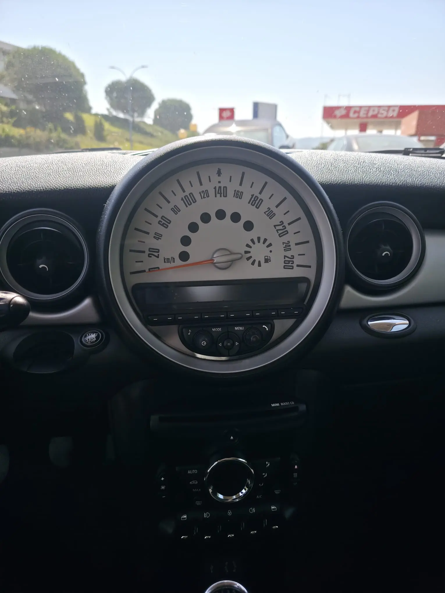 MINI Coupé COOPER D 8