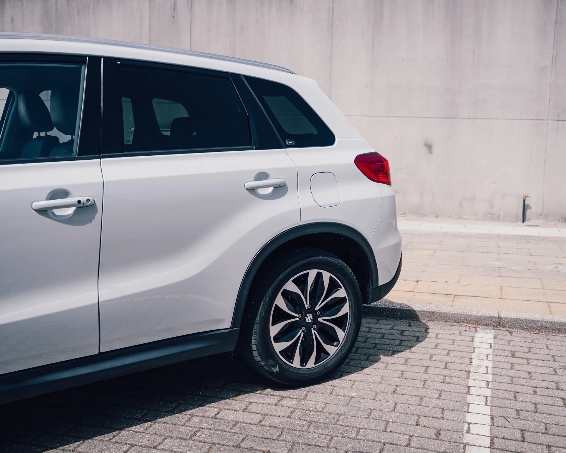 Suzuki Vitara LY 5
