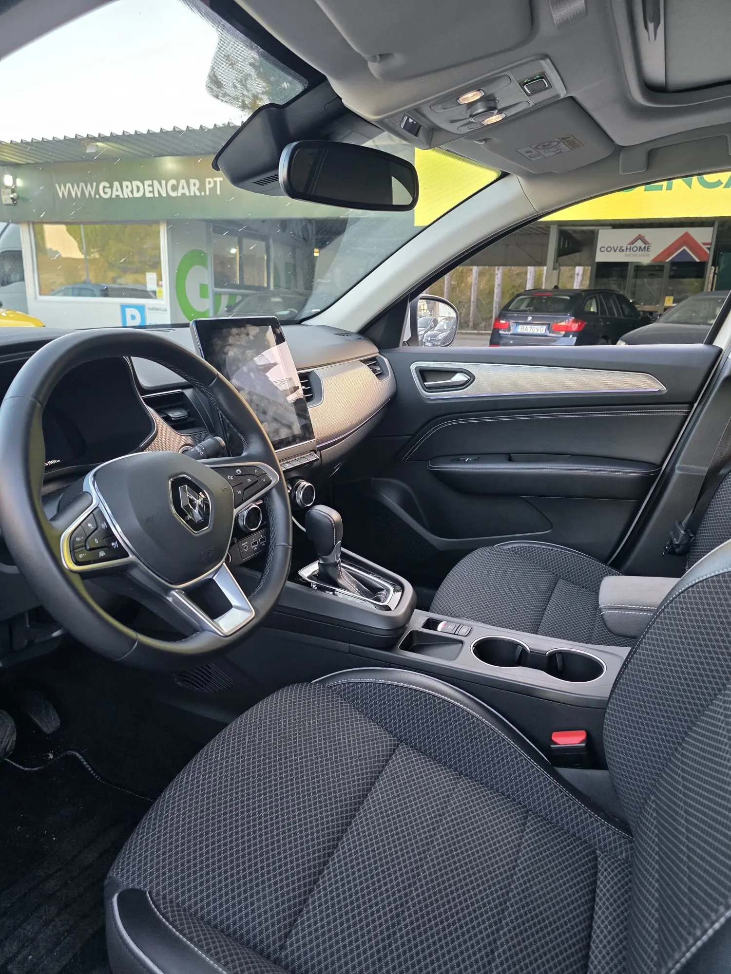 Renault Arkana E-TECH 4