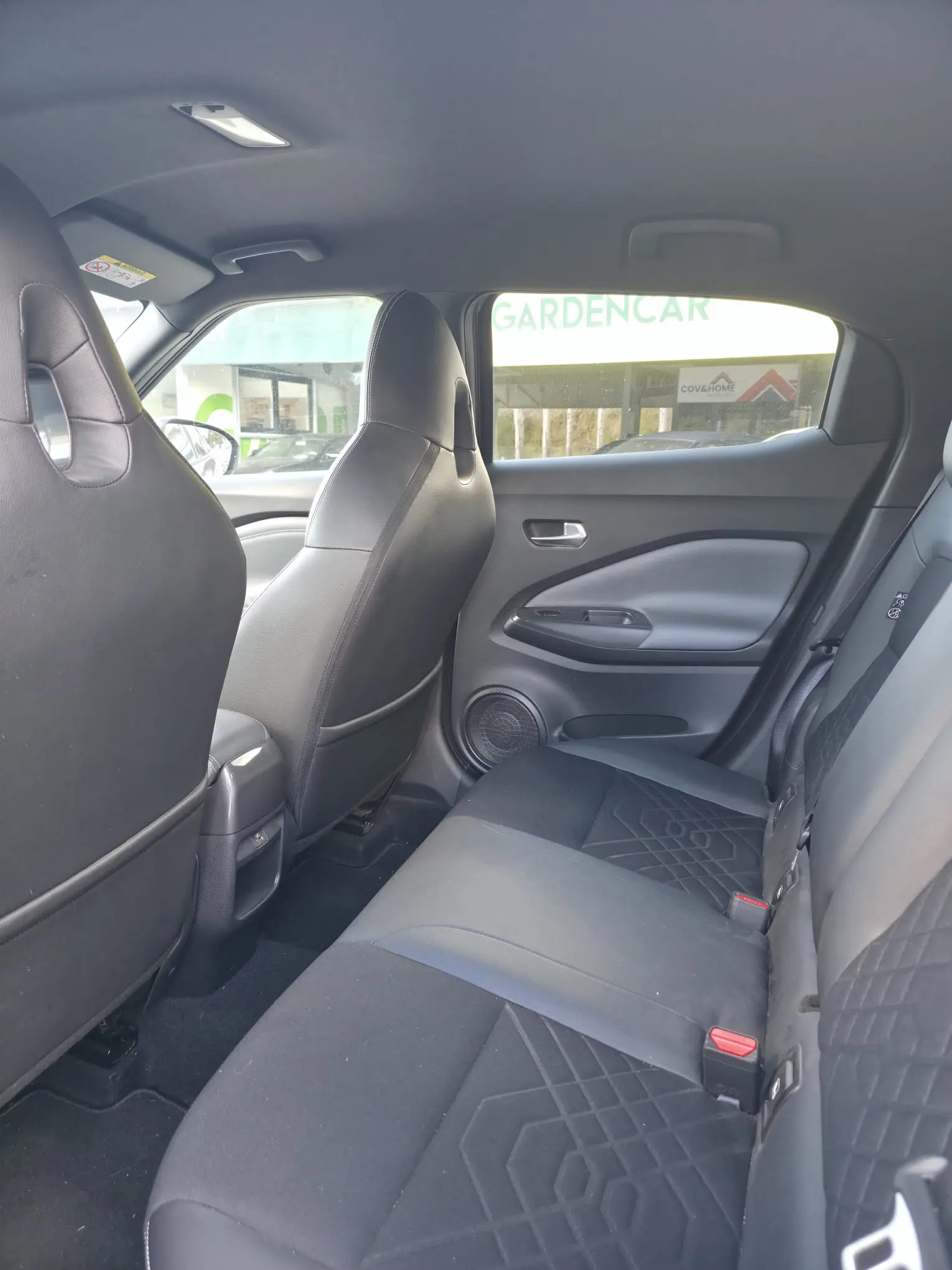 Nissan Juke 1.0 DIG-T Tekna 5