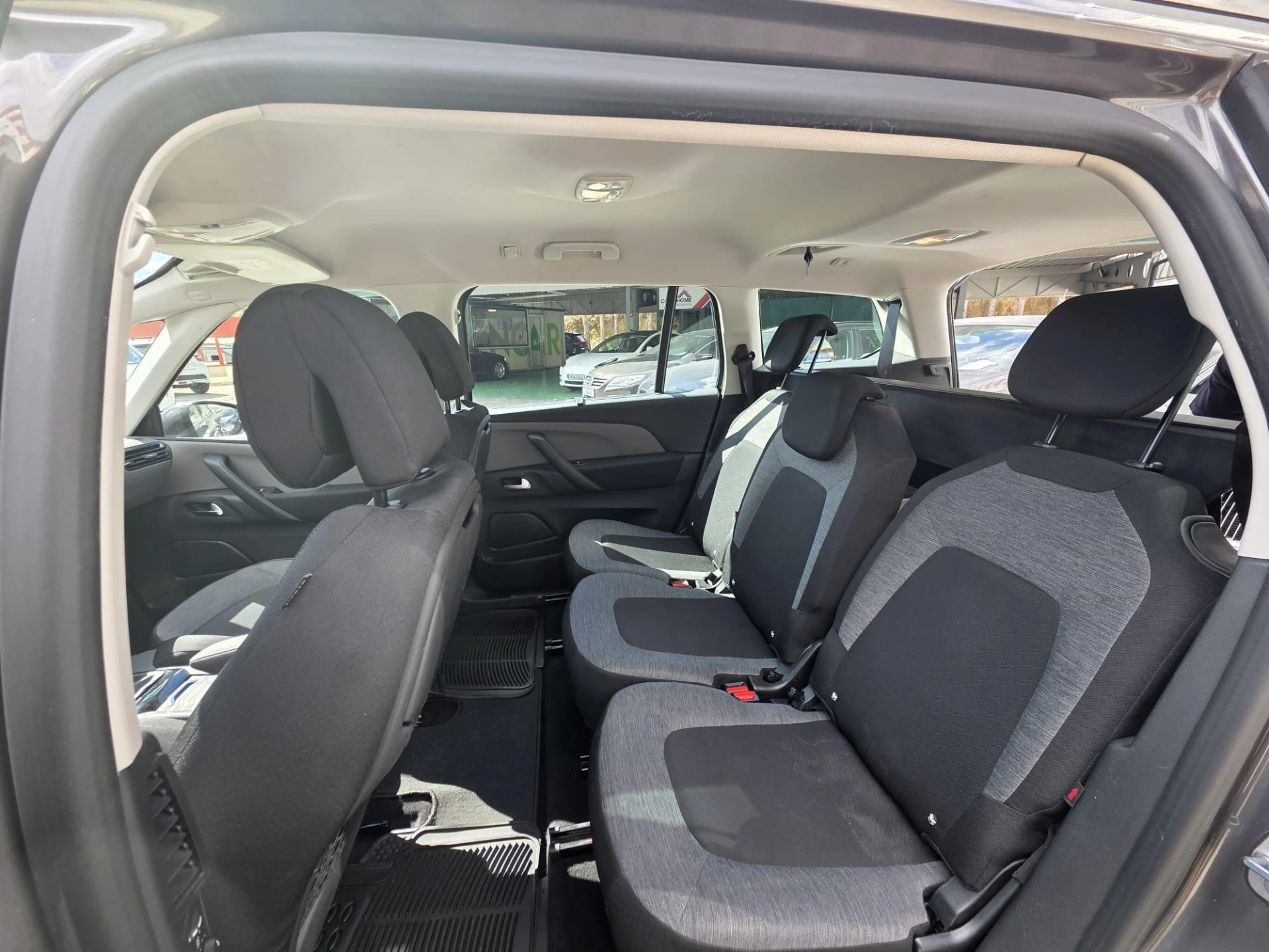 Citroën C4 Picasso 6