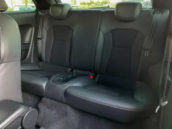 Audi A1 1.6 TDI S-line 8