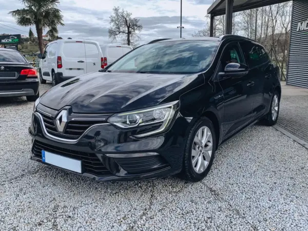 Renault Mégane Sport Tourer 1.5 Blue dCi Limited J17 12