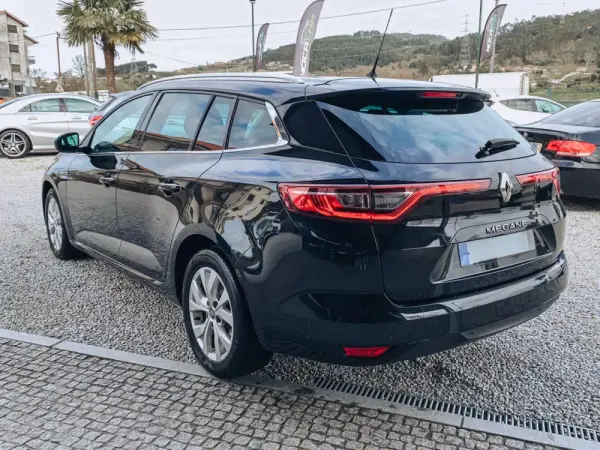 Renault Mégane Sport Tourer 1.5 Blue dCi Limited J17 15