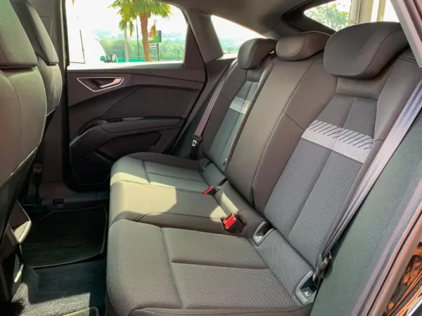 Audi Q4 Sportback e-tron 50 quattro 7