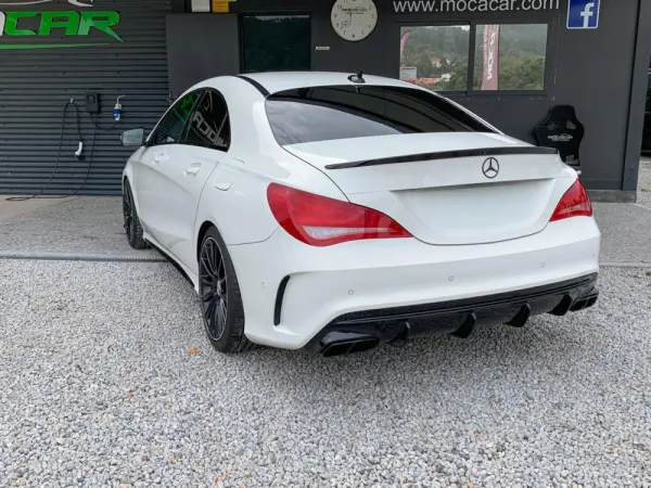 Mercedes-Benz CLA 200 CDi AMG Line 3