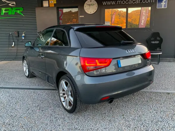 Audi A1 1.6 TDI S-line 5