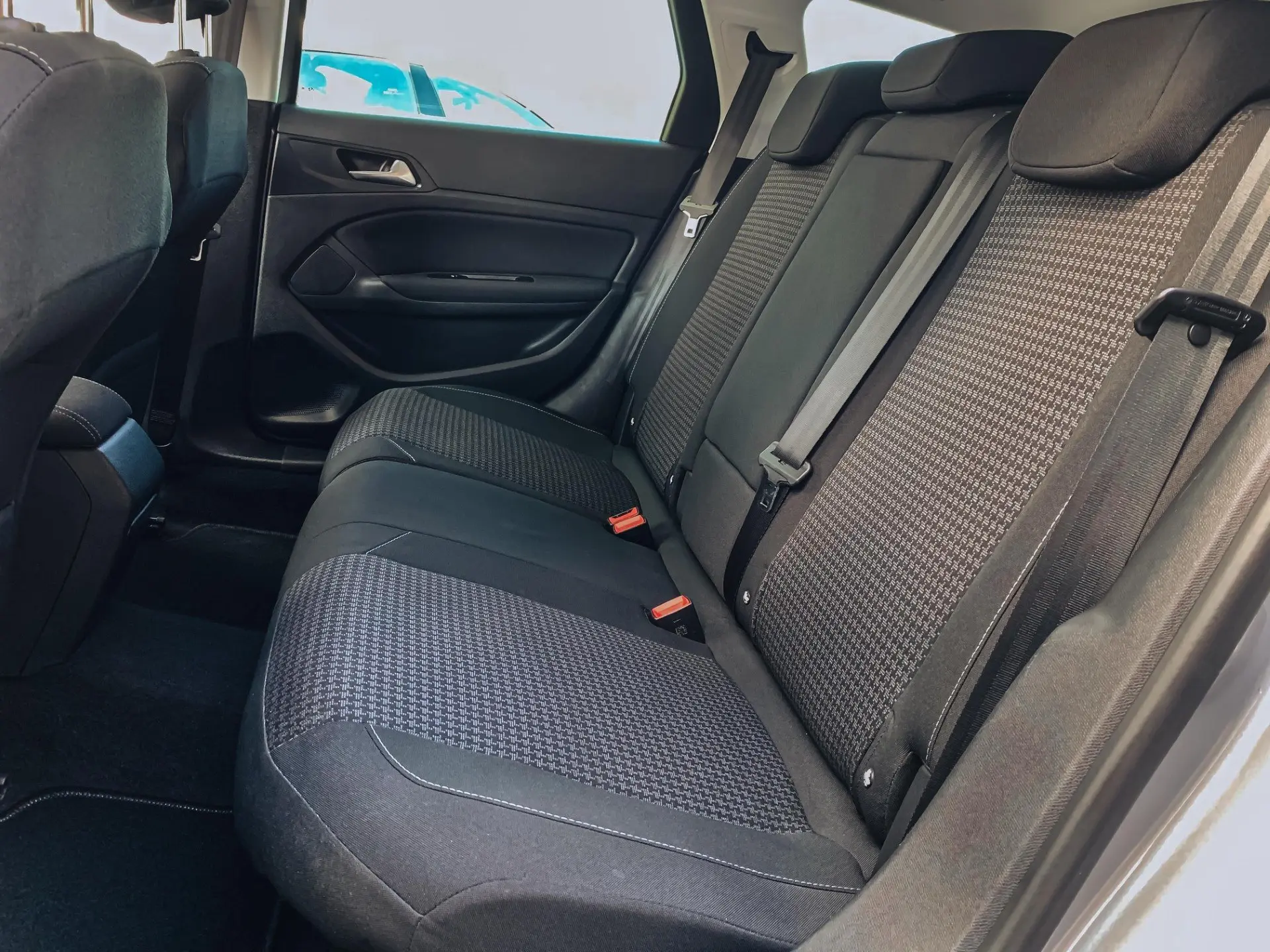 Peugeot 308 SW 1.5 BlueHDi Active EAT8 6