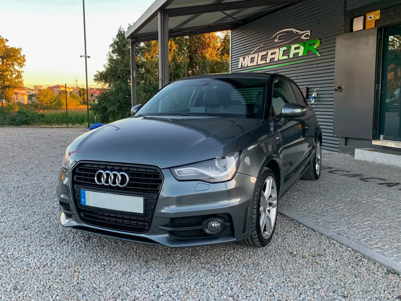 Audi A1 1.6 TDI S-line 1