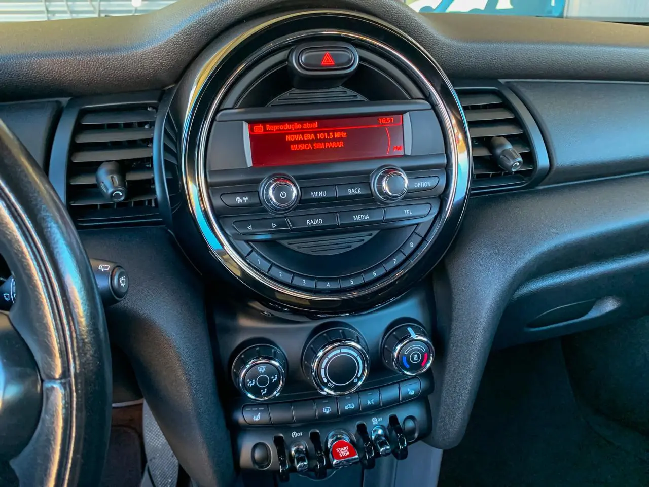 MINI 3 Portas One D 10