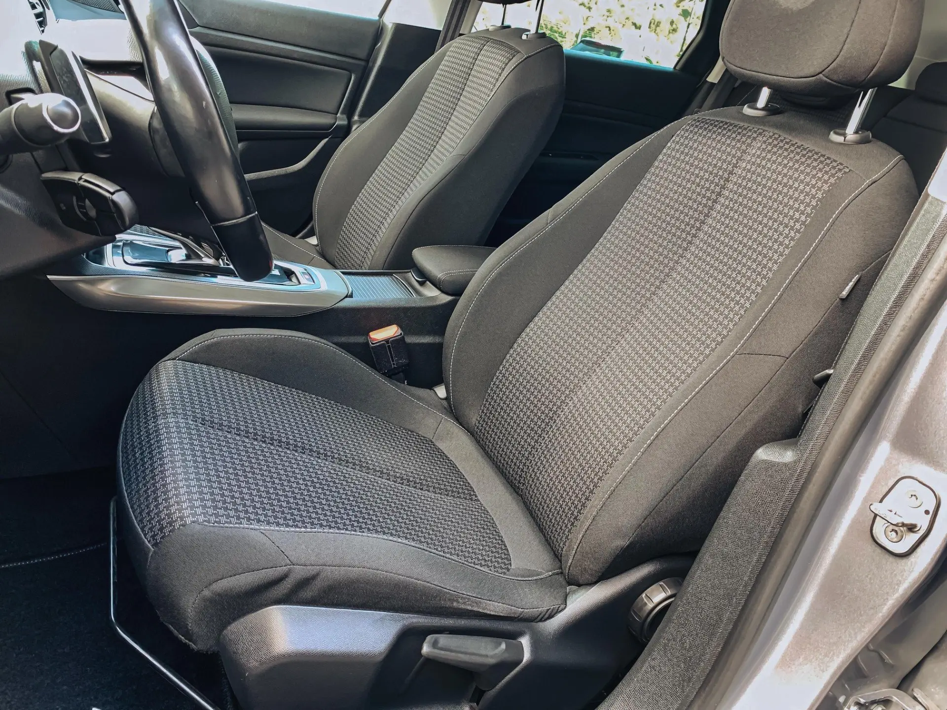 Peugeot 308 SW 1.5 BlueHDi Active EAT8 4