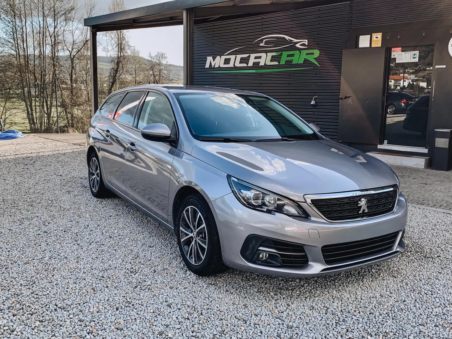 Peugeot 308 SW 1.5 BlueHDi Active EAT8 1