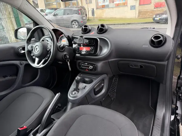 Smart ForTwo Coupé 1.0 Passion 71 Aut. 10
