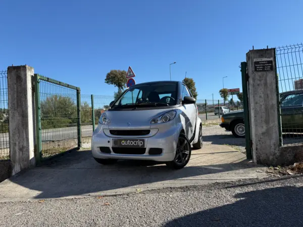 Smart ForTwo Coupé 1.0 mhd Pure 61 1