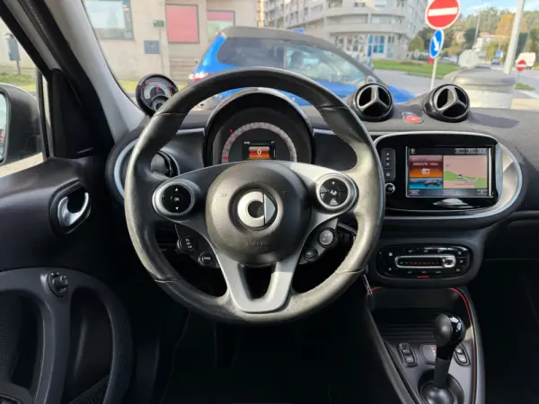 Smart ForFour EQ Passion 12