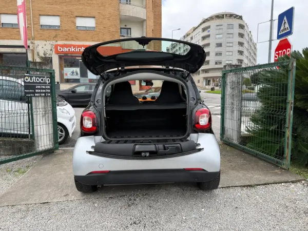 Smart ForTwo Coupé 1.0 Passion 71 44