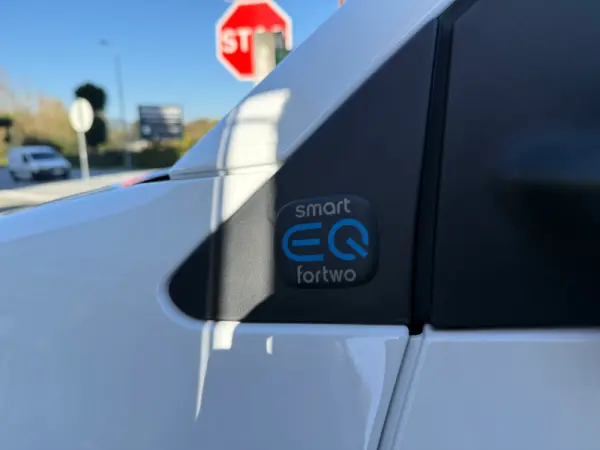 Smart ForTwo Coupé EQ Passion 9