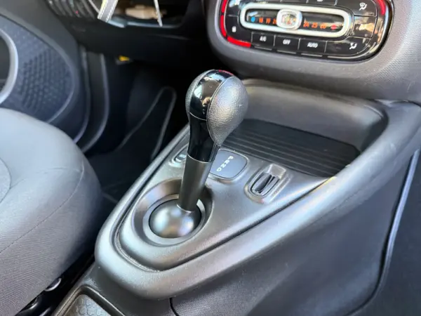 Smart ForTwo Coupé EQ Passion 22