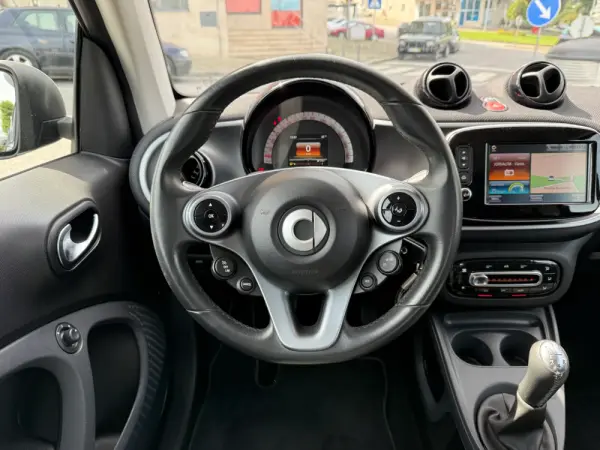 Smart ForTwo Coupé 1.0 Passion 71 9