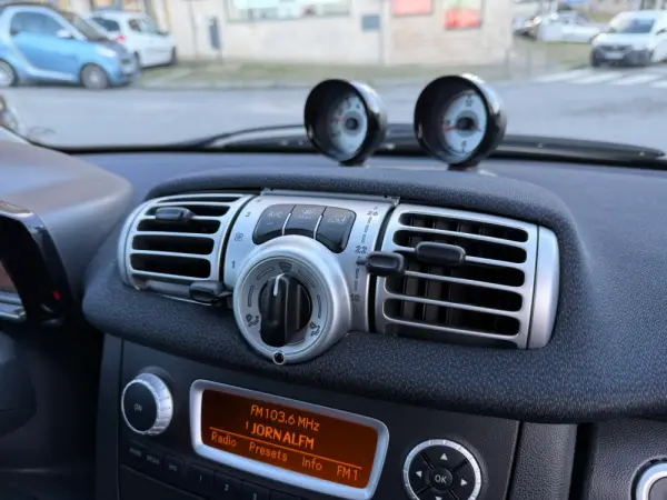 Smart ForTwo Coupé 1.0 mhd Passion 71 14