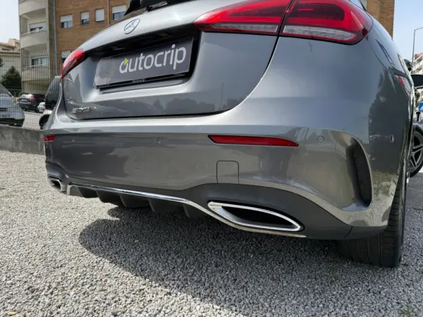 Mercedes-Benz A 180 d AMG Line Aut. 51