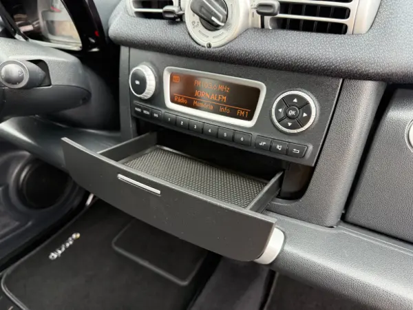 Smart ForTwo Coupé 1.0 mhd Pure 61 Softouch 15