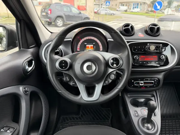 Smart ForFour 1.0 Passion 71 Aut. 10
