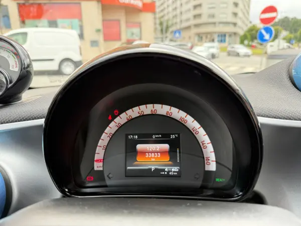 Smart ForFour EQ passion 14