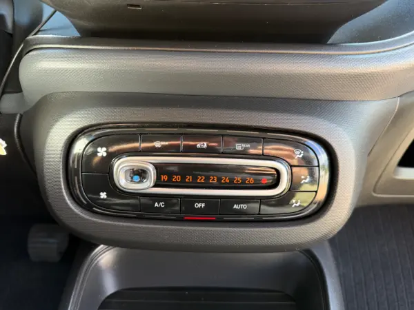 Smart ForTwo Coupé EQ 18
