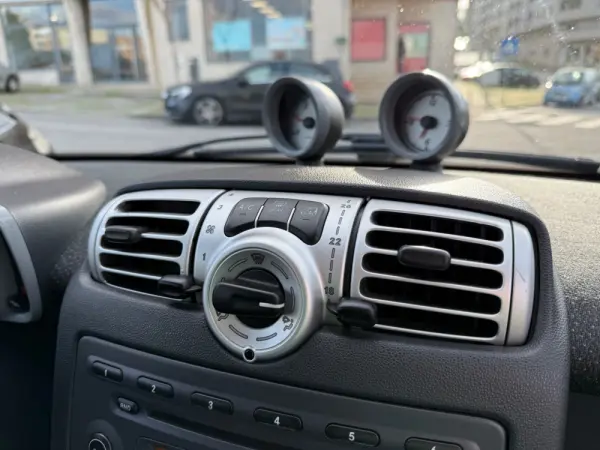 Smart ForTwo Coupé 0.8 cdi Passion 45 15