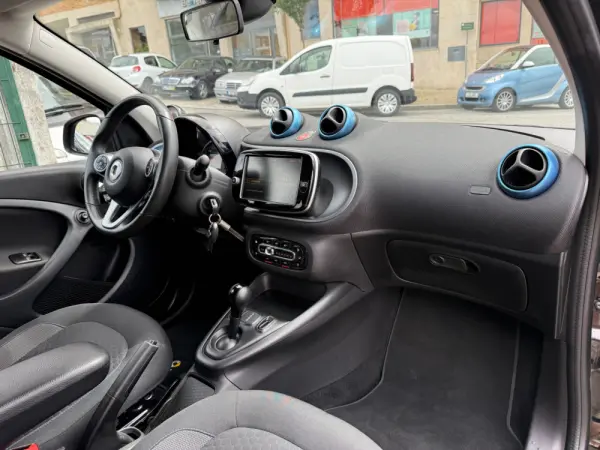 Smart ForFour EQ passion 9