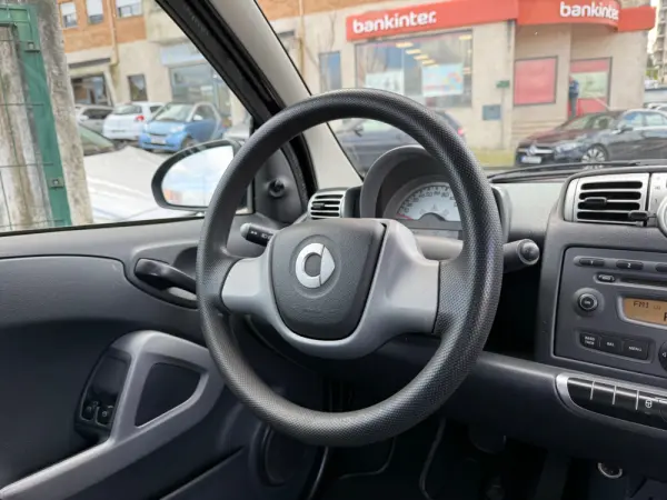 Smart ForTwo Coupé 0.8 cdi Pure 45 9