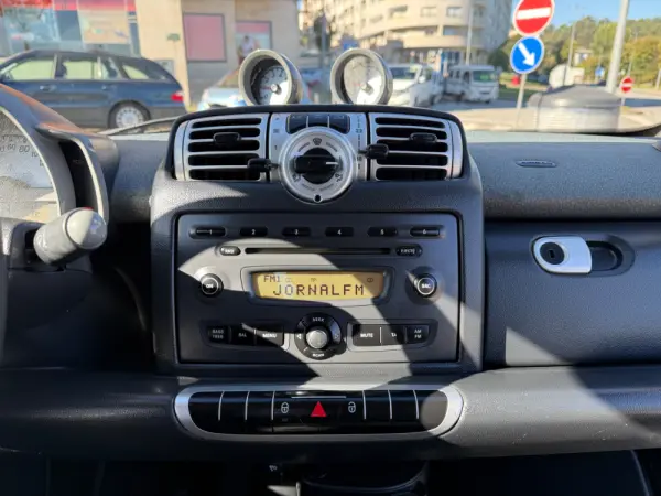 Smart ForTwo Coupé 1.0 mhd Pure 61 15