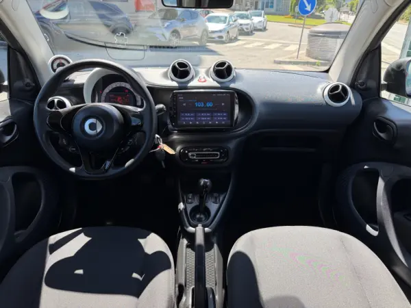 Smart ForTwo Coupé EQ 8