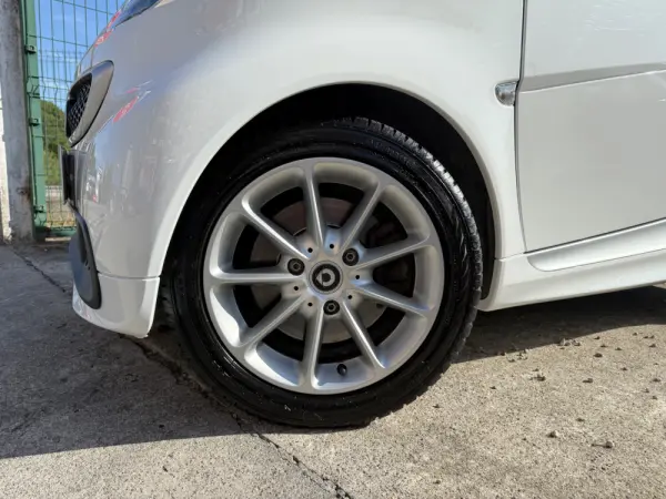 Smart ForTwo Coupé 1.0 mhd Passion 71 Softouch 5