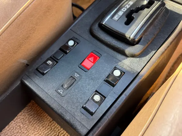 Mercedes-Benz W123 (1976-1986) 300 D 15