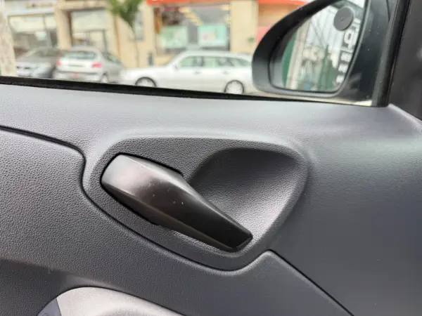 Smart ForTwo Coupé 1.0 mhd Pure 61 Softouch 25