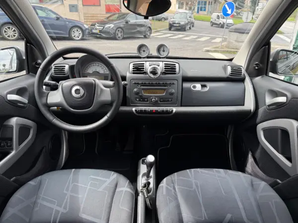 Smart ForTwo Coupé 0.8 cdi Passion 45 7