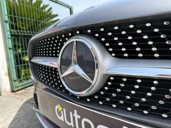 Mercedes-Benz A 180 d AMG Line Aut. 3