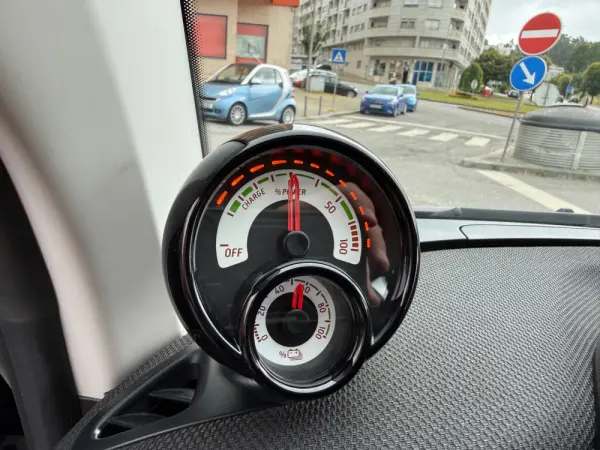 Smart ForTwo Coupé EQ passion 14